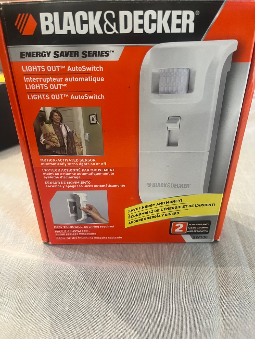 Black & Decker White Motion-Activated AutoSwitch Night Light